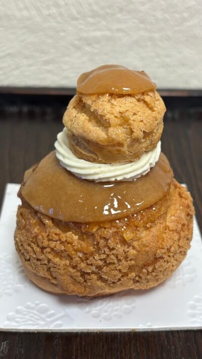 La Religieuse au Café